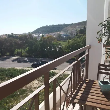 아파트 Two Bedroom Duplex :mountain And Sea View 라르나카