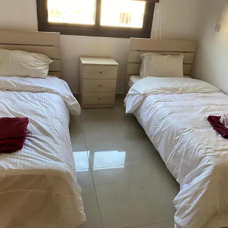 Two Bedroom Duplex :mountain And Sea View * 라르나카